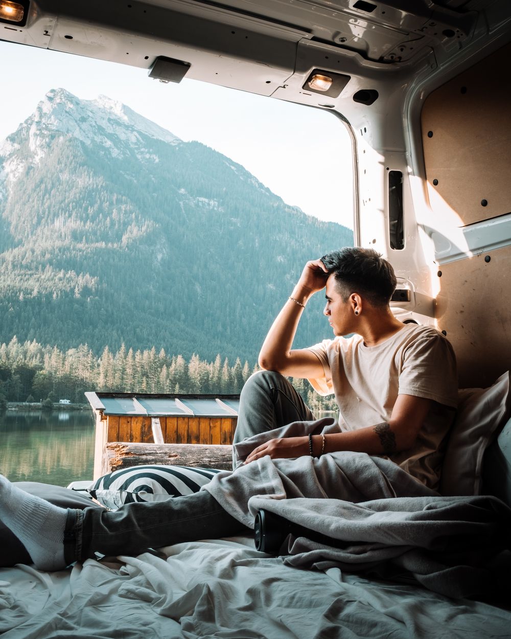 Campervan von innen: Symbolbild für VW California Teppich